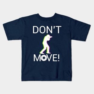 Photographer on the move Kids T-Shirt